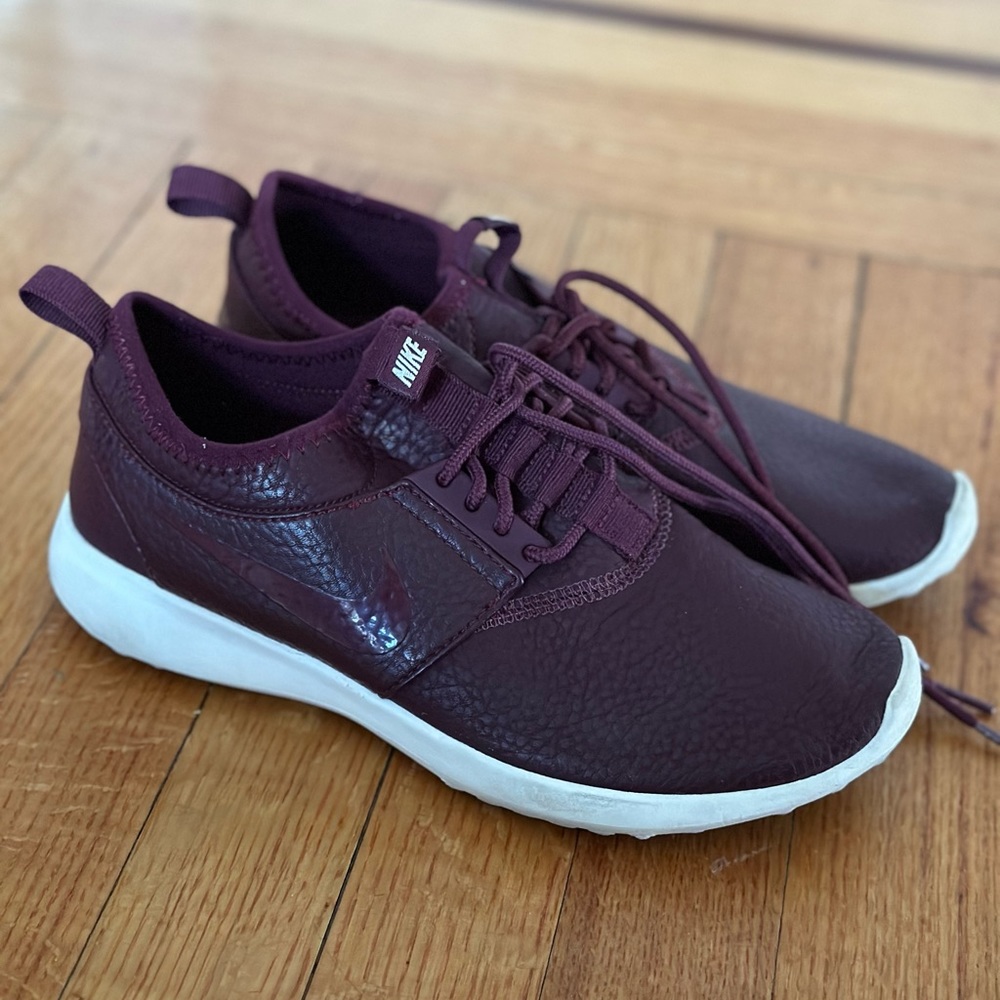 Nike Maroon Sneakers - size 7